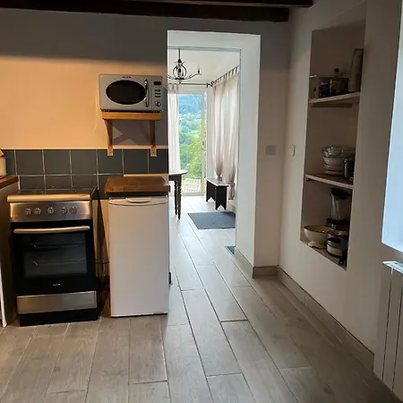 Maison Independante Pour 2 Inclus Tiny House For 2 Included Country house Teilhet (Puy-de-Dome)
